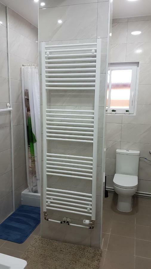 Marko Airport Rooms Velika Gorica Buitenkant foto